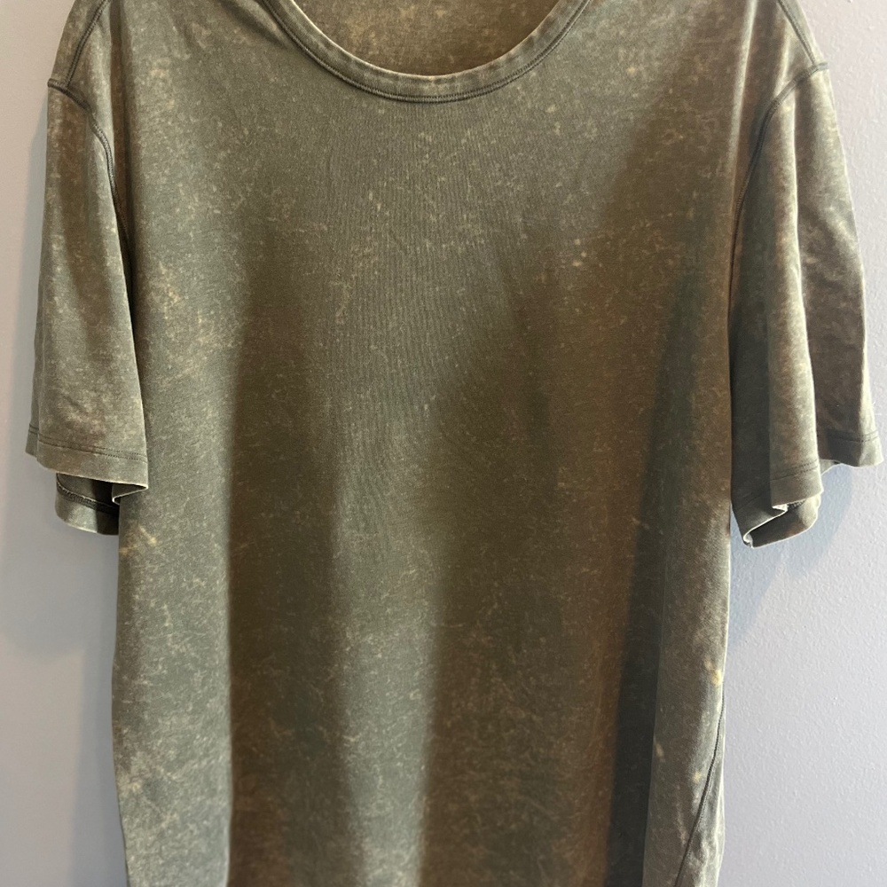 Lululemon tee XL